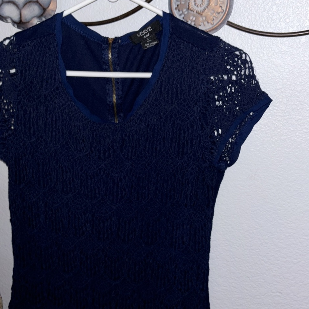 Verve Navy blue Junior L blouse ptp 19” length 22” body 100% Rayon lace